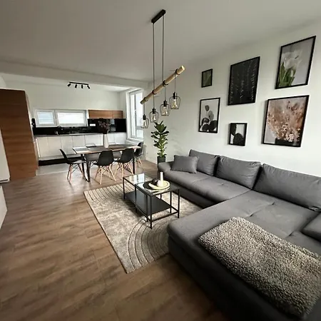 Airport Point Apartman A